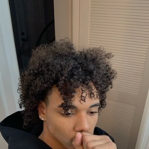 Meet your Posher, Deighton